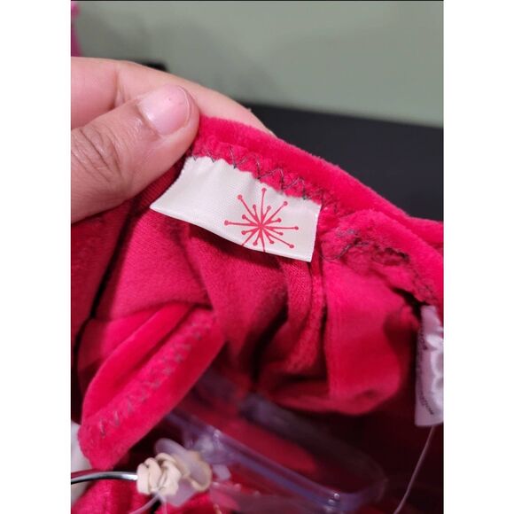 Vintage Baby's first Christmas dress red with hat and booties size 0 to 3 months - Picture 6 of 9